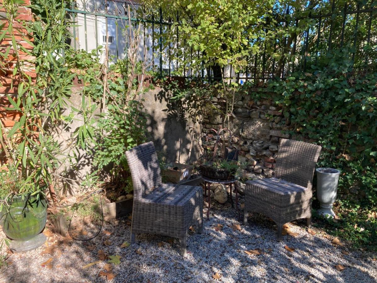 16 Bis-Gite-Hotel-Appartement Marssac-sur-Tarn Kültér fotó