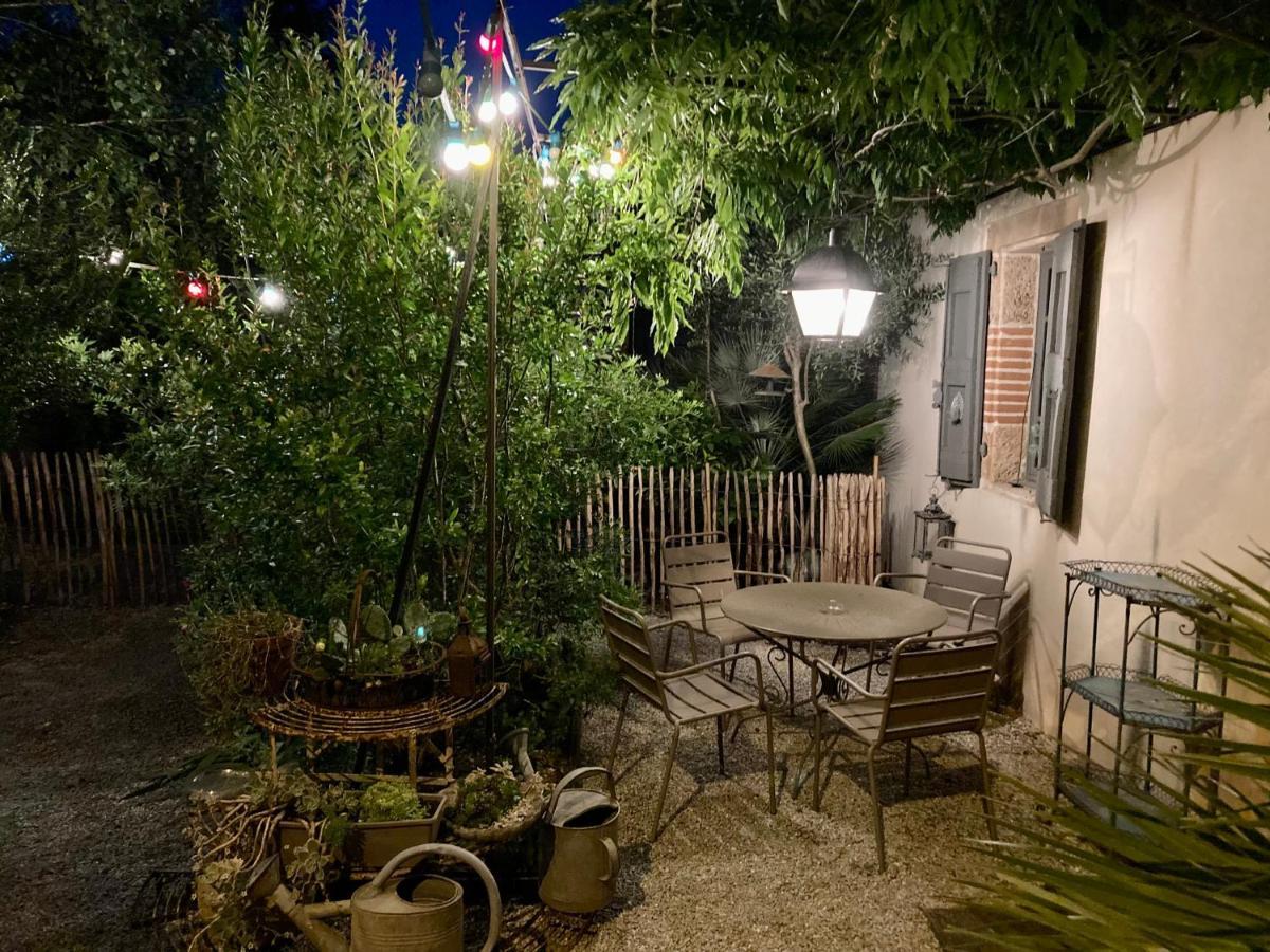 16 Bis-Gite-Hotel-Appartement Marssac-sur-Tarn Kültér fotó