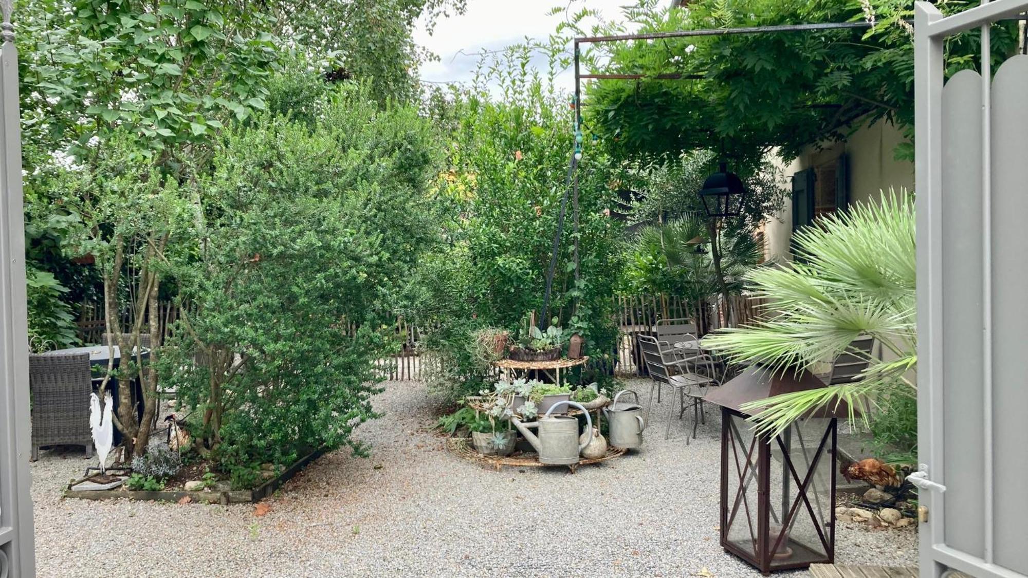 16 Bis-Gite-Hotel-Appartement Marssac-sur-Tarn Kültér fotó